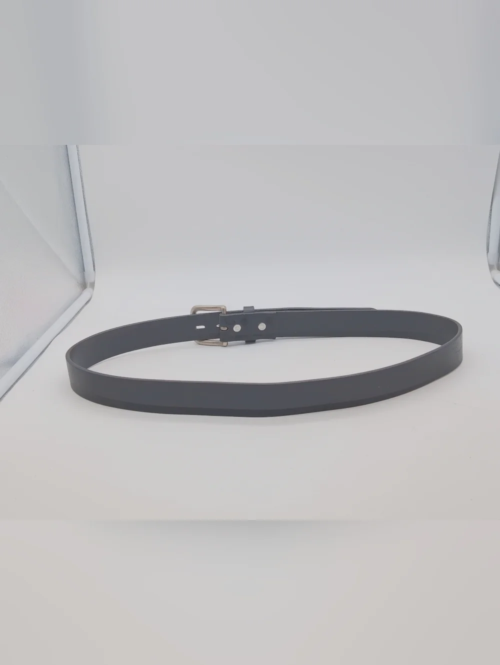 Levi's Sz 42 Model 4688 Classic Black Leather Men’s Belt